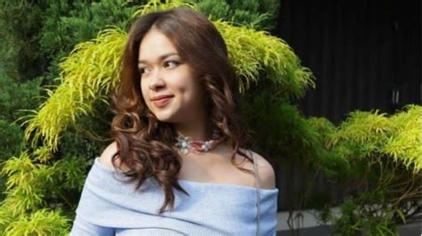 bokep rebbeca|Artis Indo Rebecca Klopper Viral